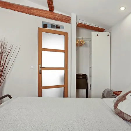 Semesterbostad Maison De *