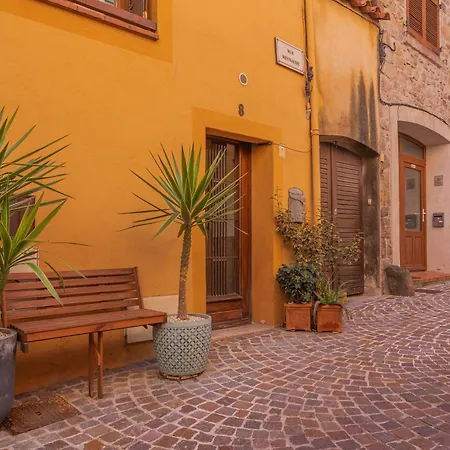 Apartment De *